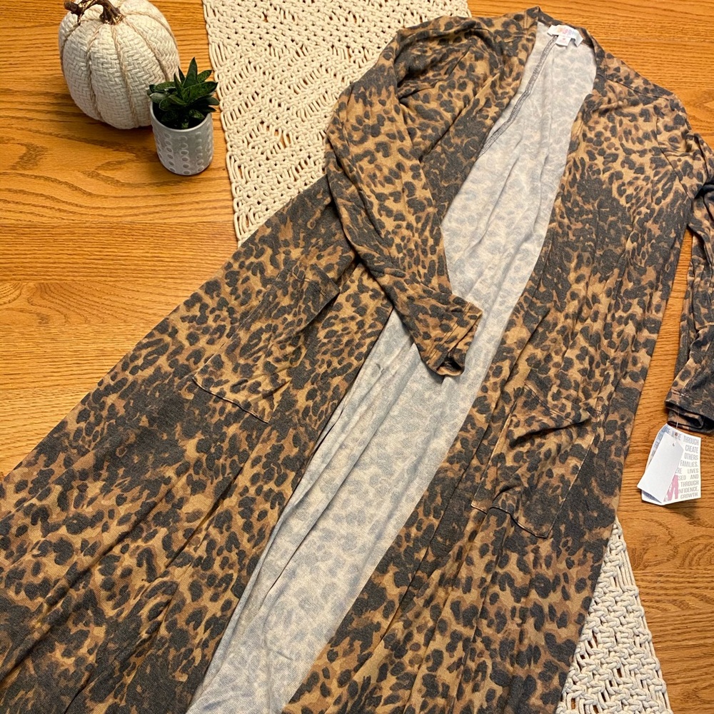 LuLaRoe ‘Sarah’ Cardigan